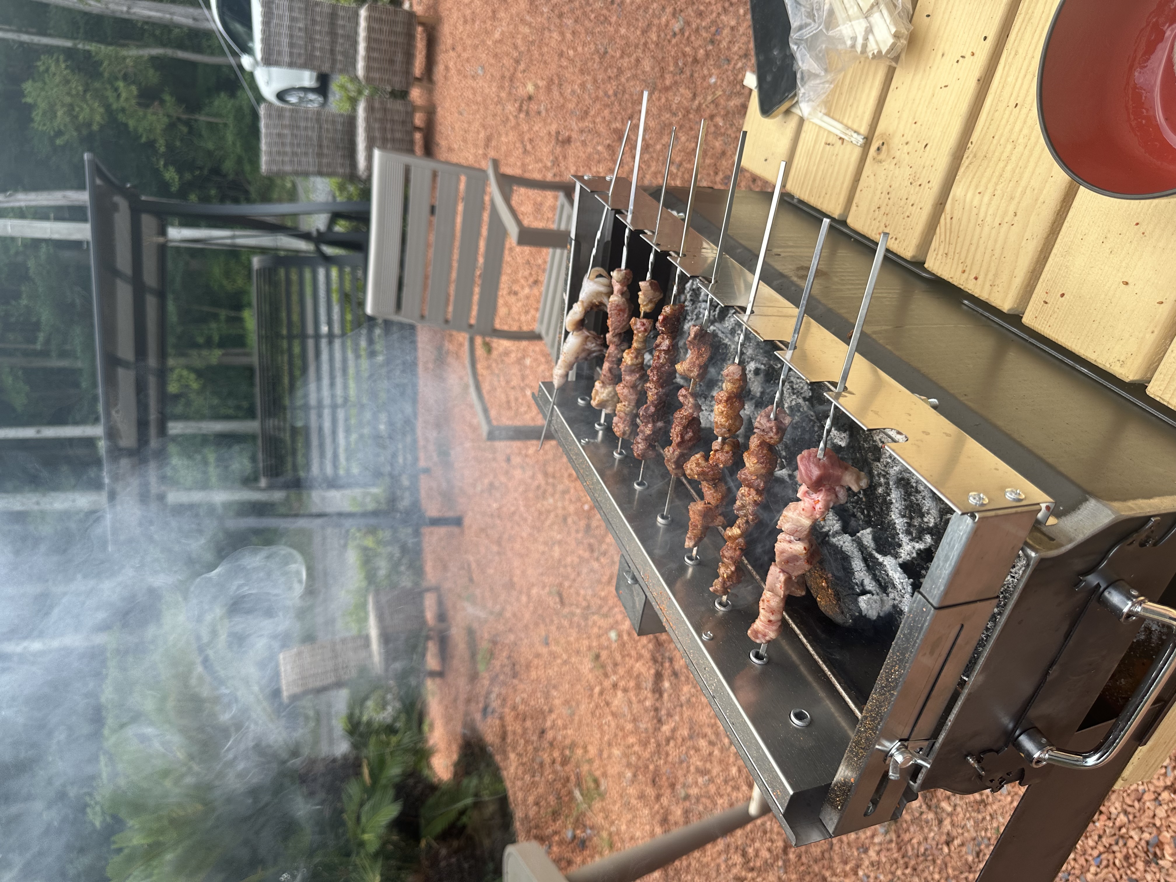 自分で選ぶセルフ自動巻き炭焼串焼きの画像